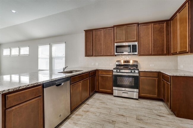 Building Photo - 17119 Alturas Ave