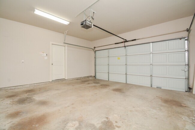 Building Photo - 1610 Parker St