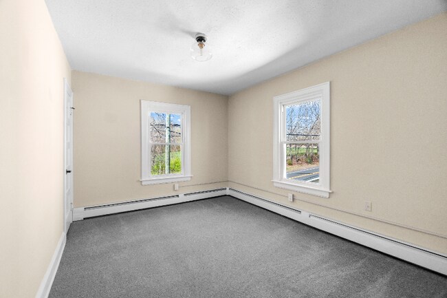 Building Photo - 220 Clinton St