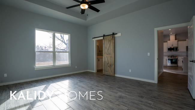 Building Photo - 308 W 3rd St