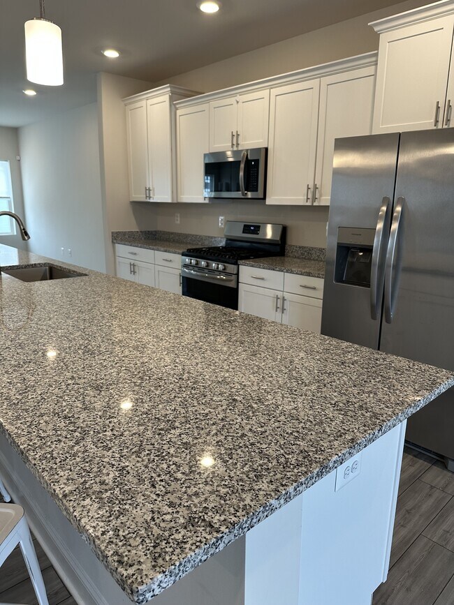Building Photo - 35422 Wright Way