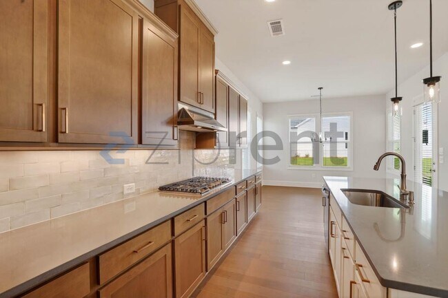 Building Photo - 6510 Wallace Farms Dr