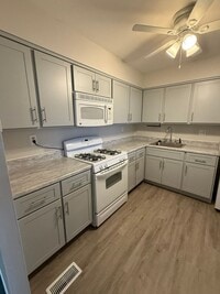 Building Photo - FAIRDALE_3362