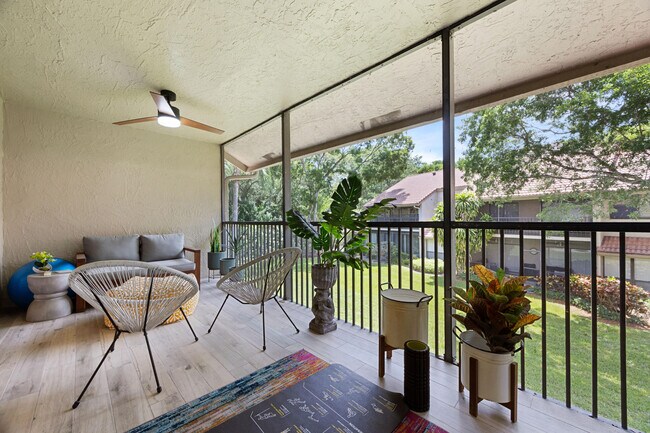 Building Photo - 5710 Coach House Cir