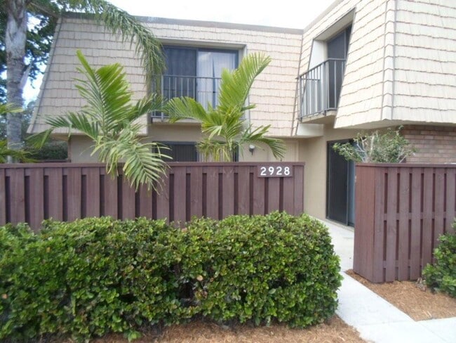 Primary Photo - 2928 SW Sunset Trace Cir