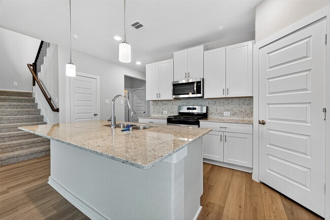 Building Photo - 3050 Marble Wy