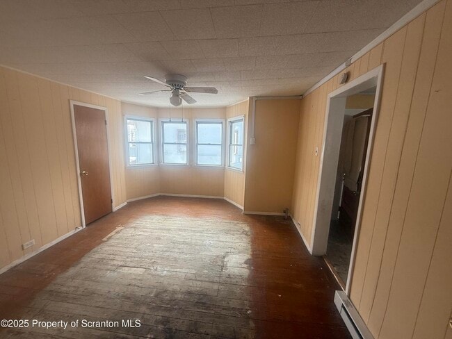 Building Photo - 89 Belmont St