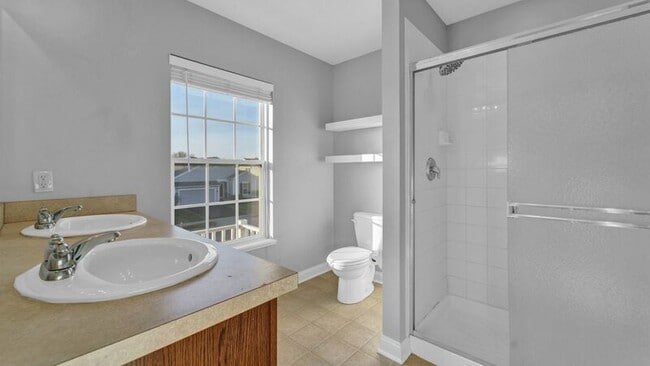 Building Photo - 6294 New Albany Rd W