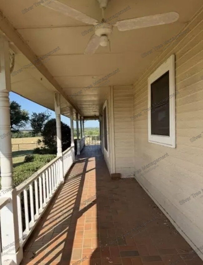Building Photo - 3629 S Farm to Market Rd 1655