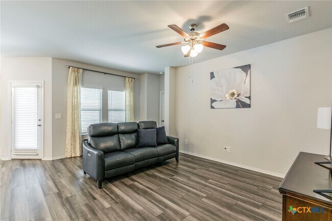 Building Photo - 3130 Wigeon Wy