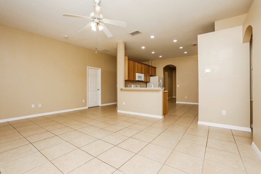 Building Photo - 4322 Rock Hill Loop