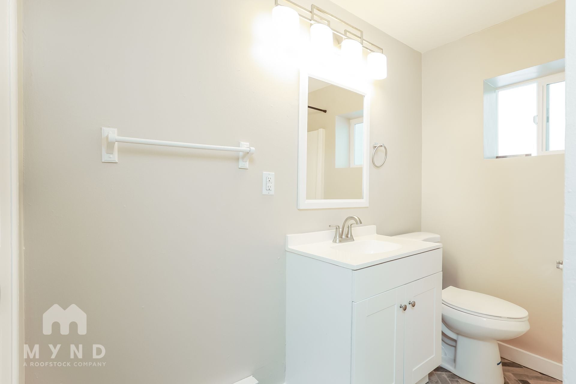 Building Photo - 1513 Walnut St