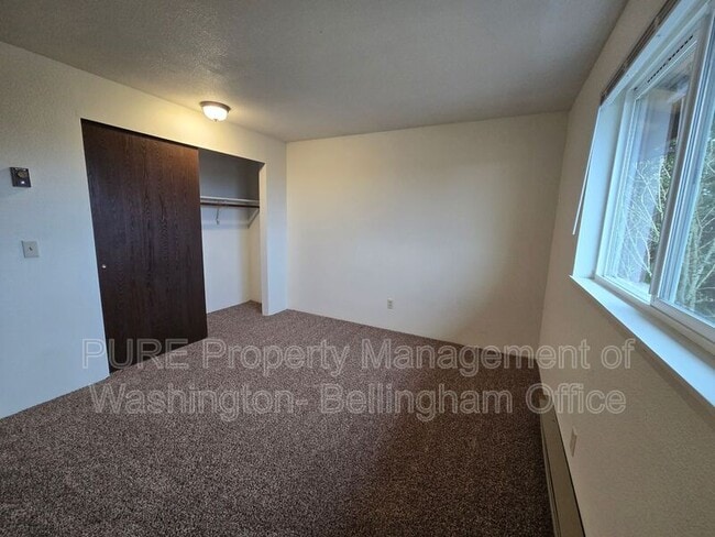 Building Photo - 1252 Nevada St