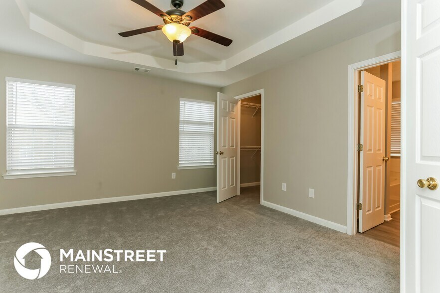 Building Photo - 3797 Landgraf Cove