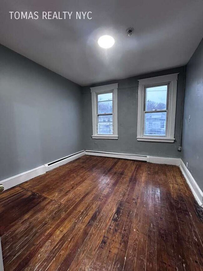 Building Photo - 37 Altonwood Pl