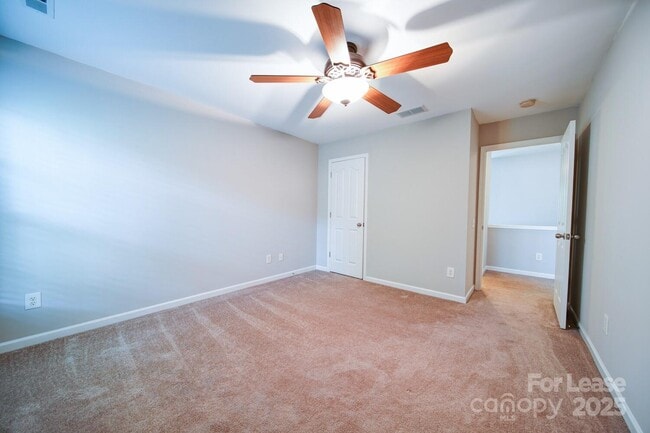 Building Photo - 9821 Carson Whitley Ave