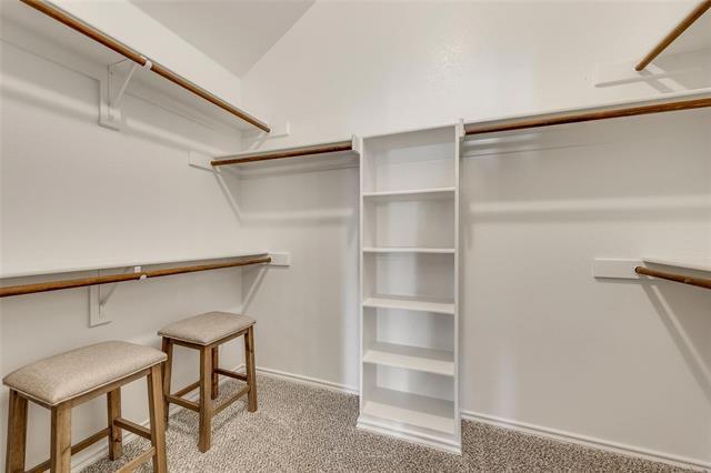 Building Photo - 1811 Creekpark Trail