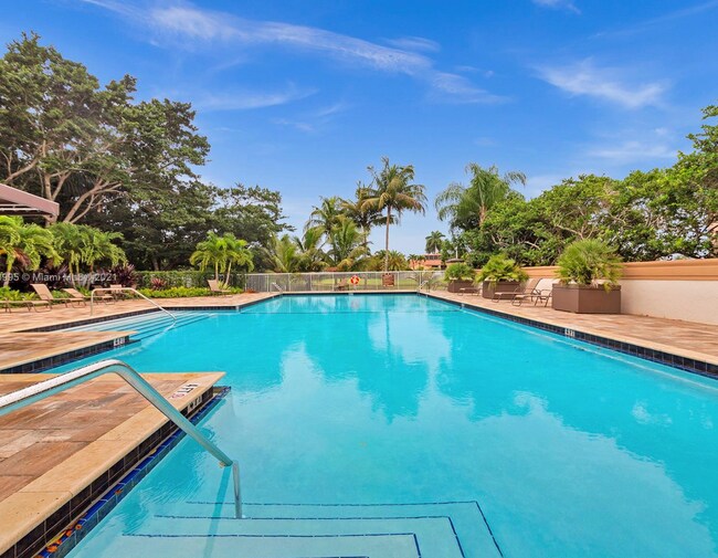 Building Photo - 204 Cameron Dr