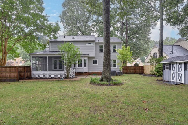 Building Photo - Completely Updated Corner Home in Woods of...