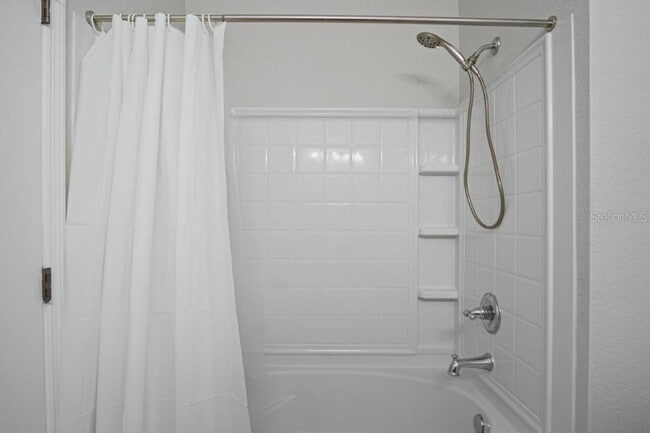Building Photo - 2426 Caravelle Cir