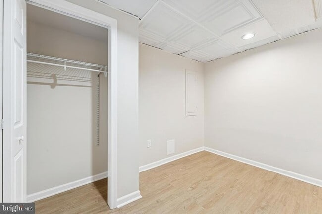 Building Photo - 9877 Whiskey Run