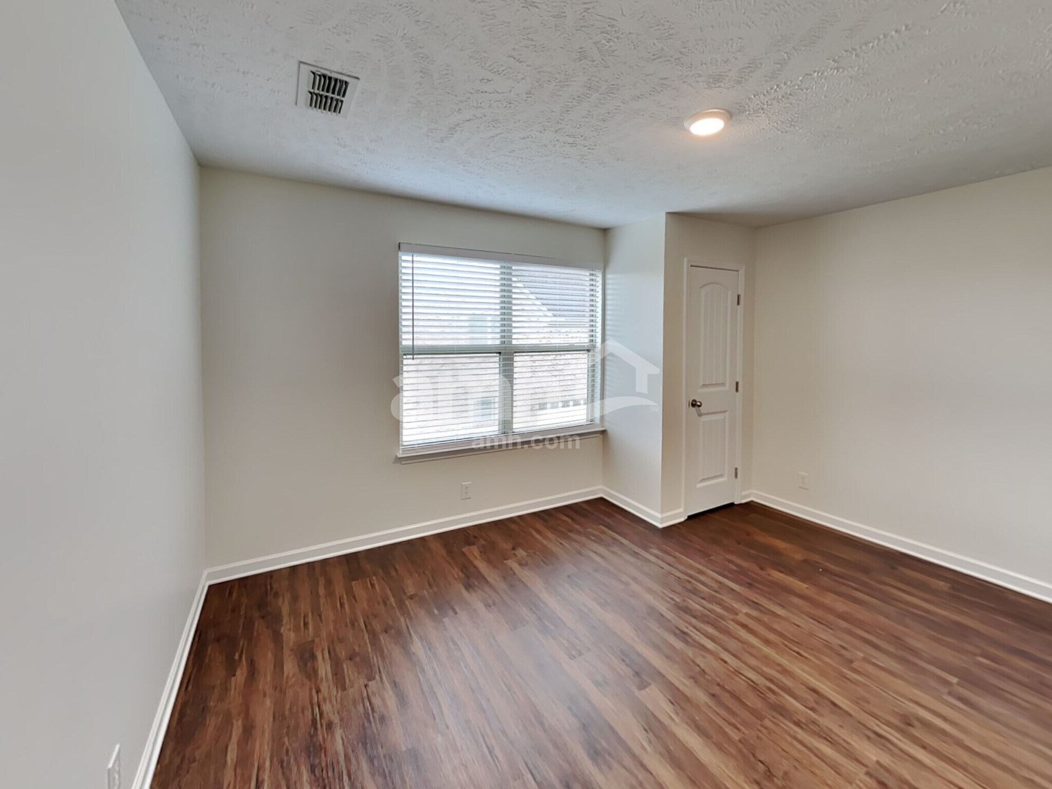 Building Photo - 3331 Foxside Ln