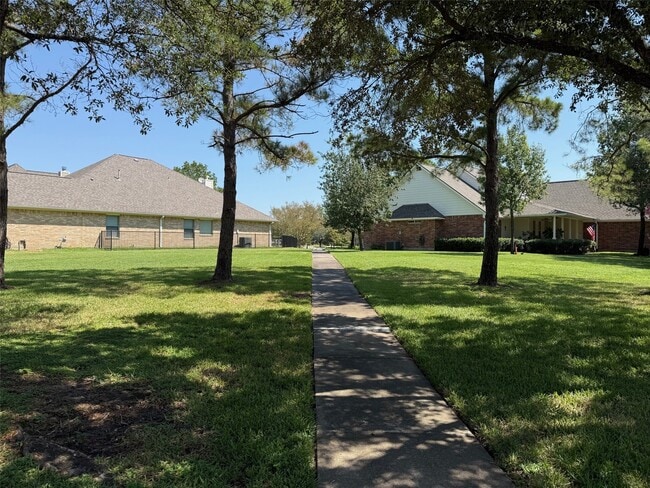 Building Photo - 835 Victoria Lakes Dr