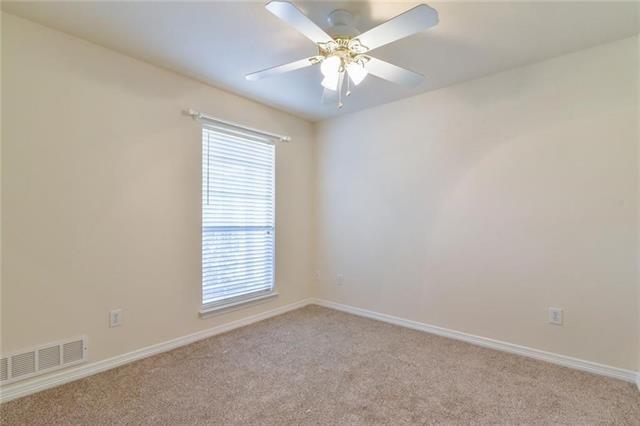 Building Photo - 502 Wild Springs Dr
