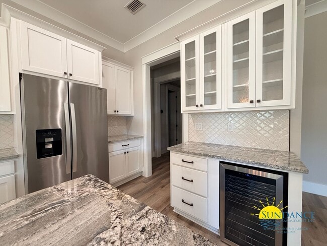 Building Photo - Elegant 4-Bedroom Home in Elliot Point with multiple neighborhood parks!