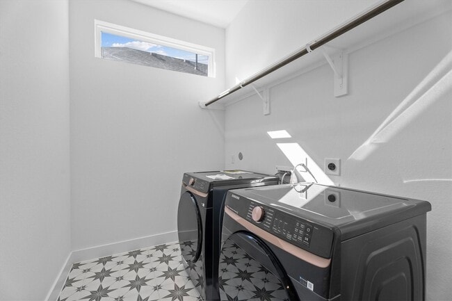 Building Photo - 5030 Vly Wind Ct