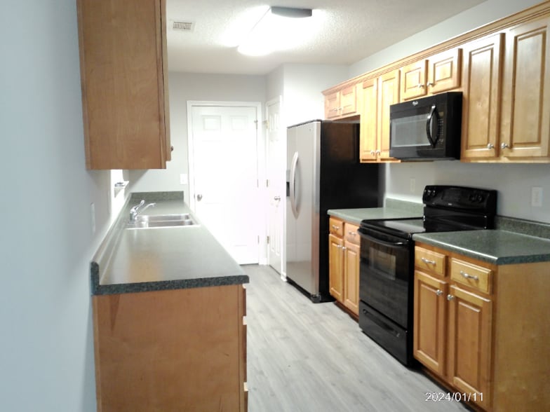 Building Photo - 316 Laurie Ln