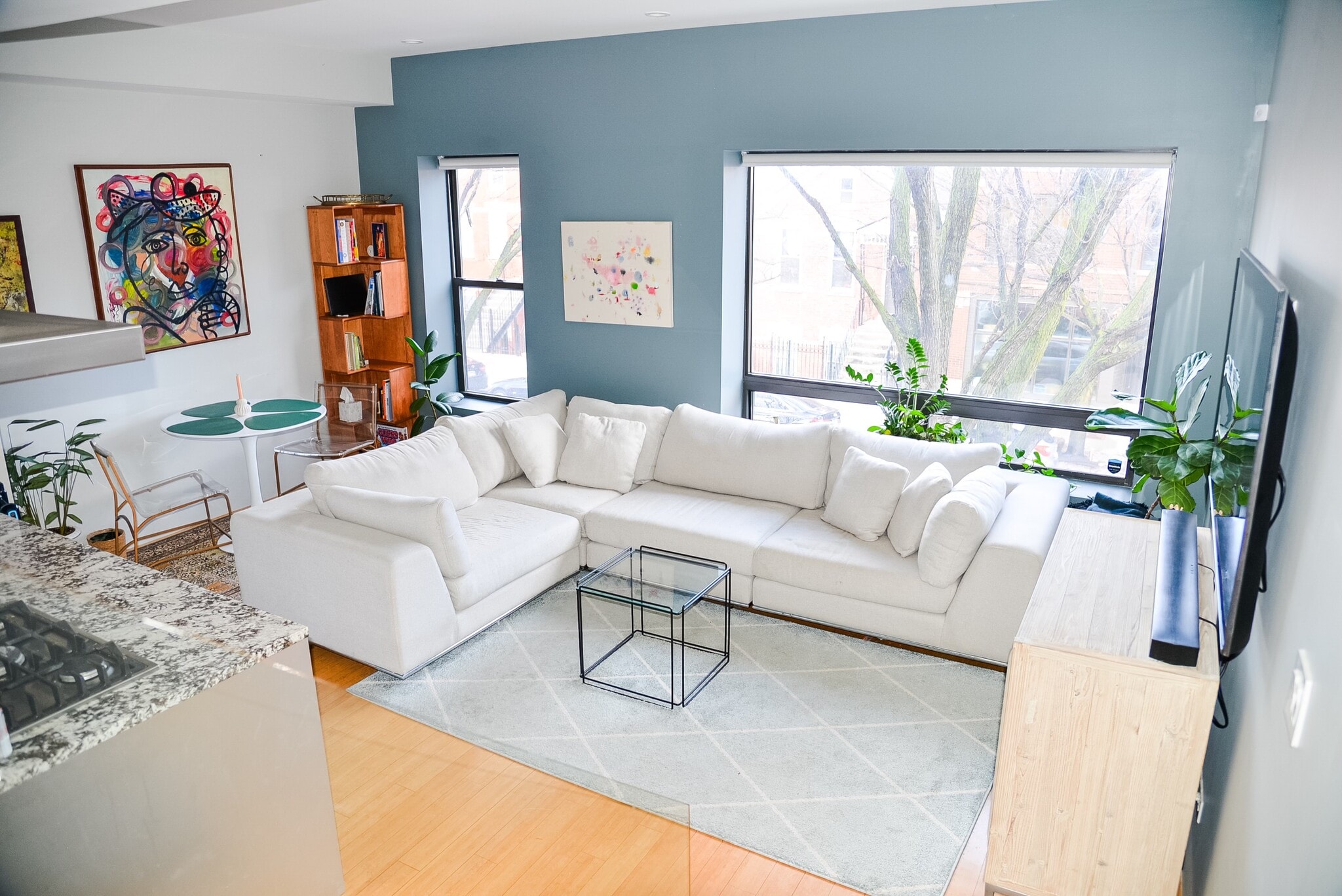 Recently painted/neutral grey walls - 1811 W 17th St