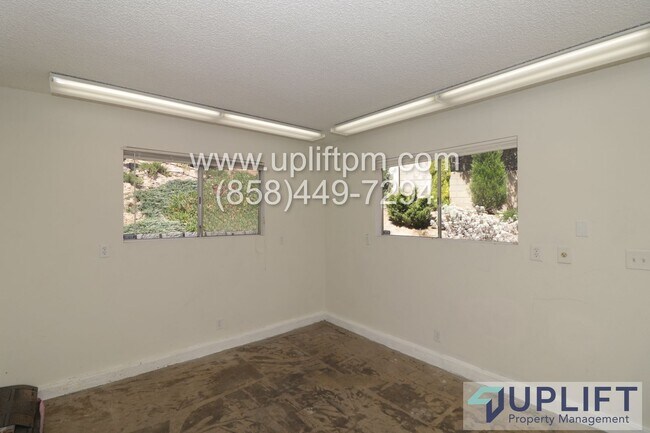 Building Photo - Stunning Home in Granite Hills! 4 Bed 2.5 ...