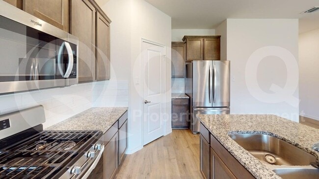 Building Photo - 1604 Silver Landing Trail
