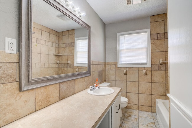 Building Photo - 4708 47th St