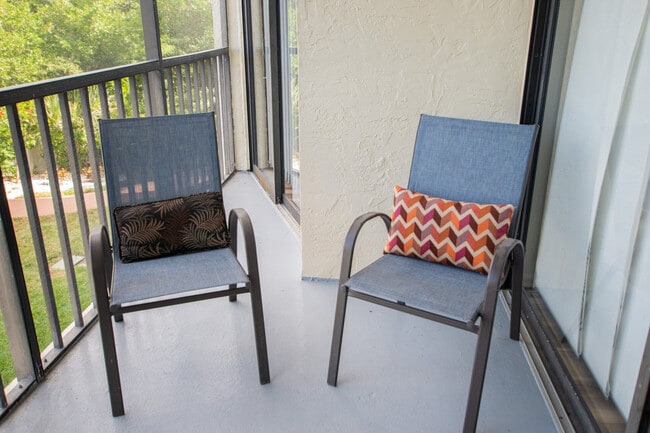 Building Photo - 1000 Cove Cay Dr