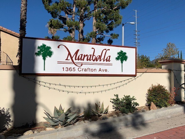 Building Photo - 3 Bedroom Condo in Mentone