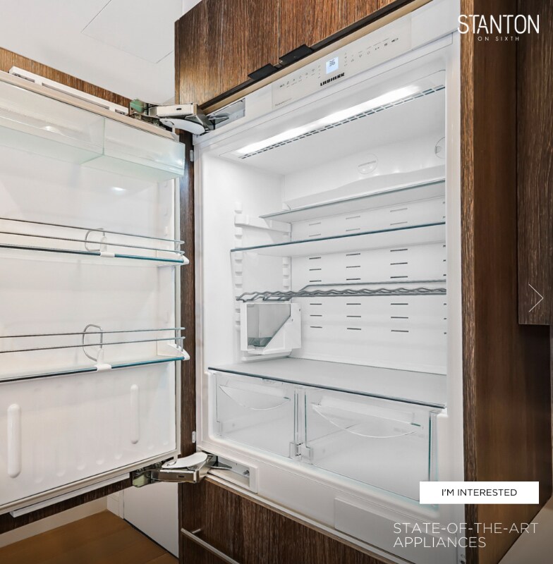 Building Photo - 695 6th Ave