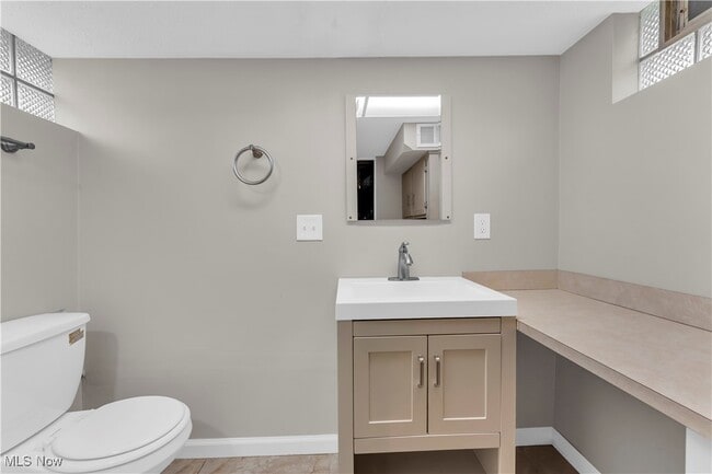 Building Photo - 11217 Florian Ave