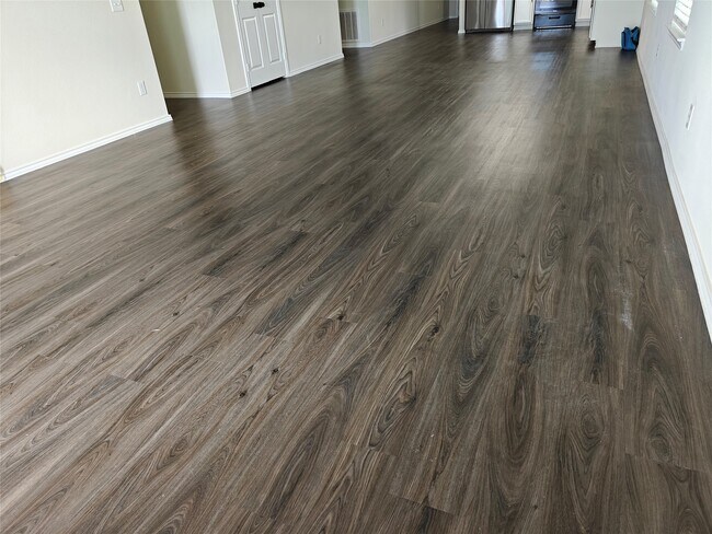 Building Photo - 1731 Gray Hawk Dr