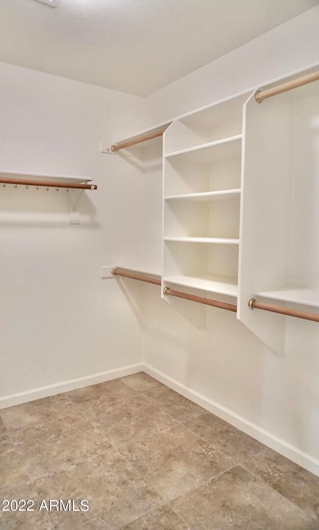 Building Photo - 11564 W Mule Deer Ct