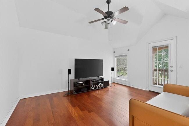 Building Photo - 2659 Salorn Way