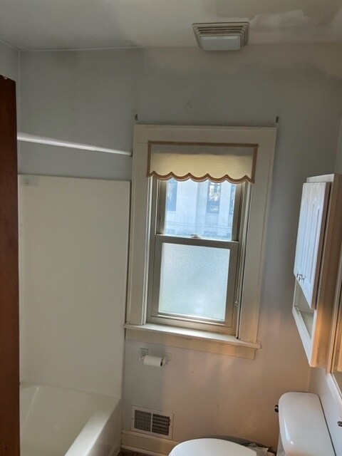Bathroom - 1701 W National Ave