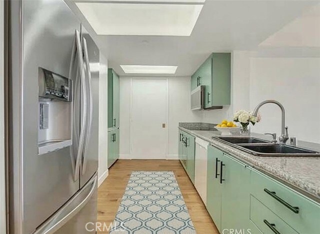 Building Photo - 850 E Ocean Blvd