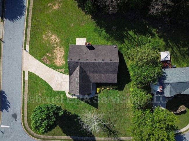 Building Photo - 185 Vintage Dr