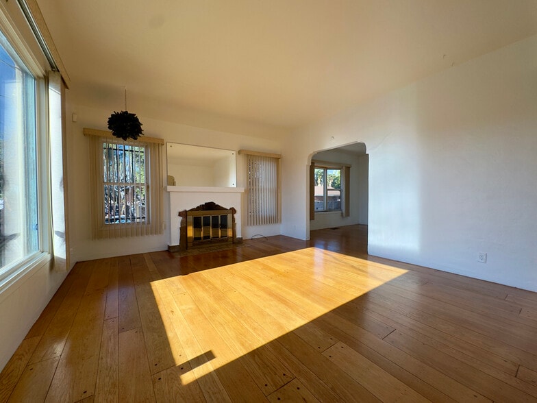 Building Photo - 2307 107th Ave