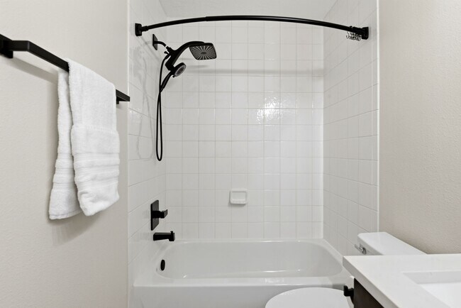 Building Photo - 29819 S Legends Village Cir
