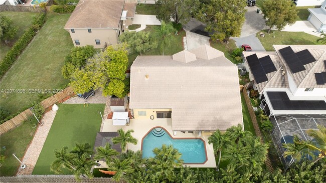 Building Photo - 7101 NW 44th Ln