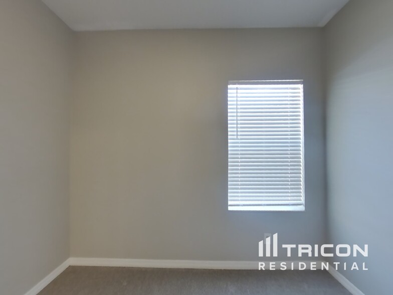 Building Photo - 4859 Orange Grove Way