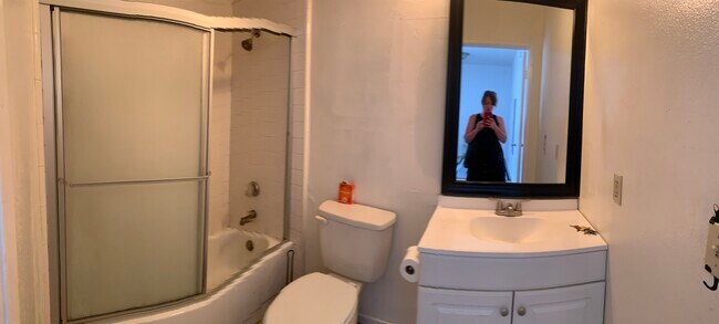 Bathroom - 13920 Moorpark St